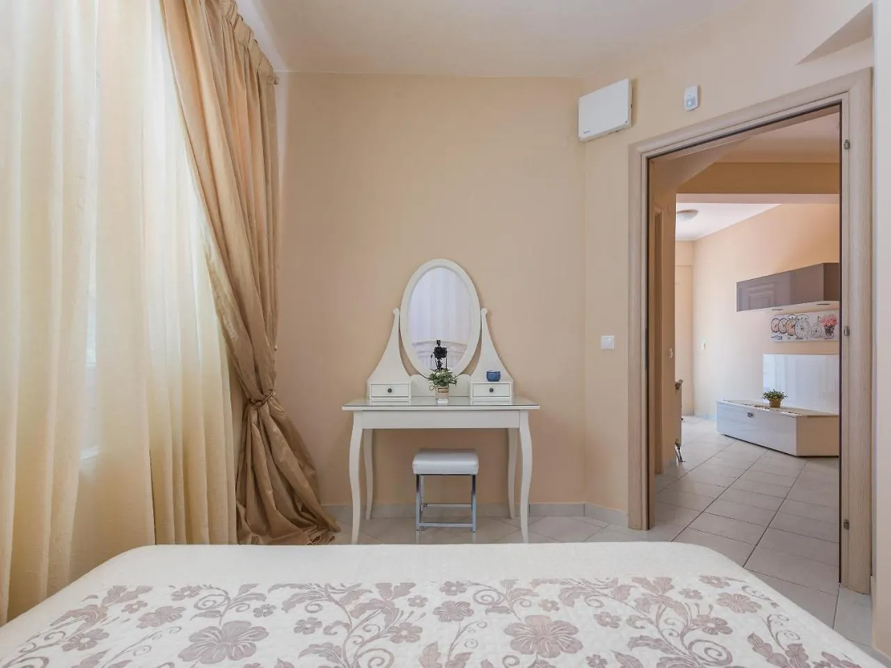 Aegean Residence #A - F & B Summer Collection Kallithea  0*, Kallithea (Chalkidiki)